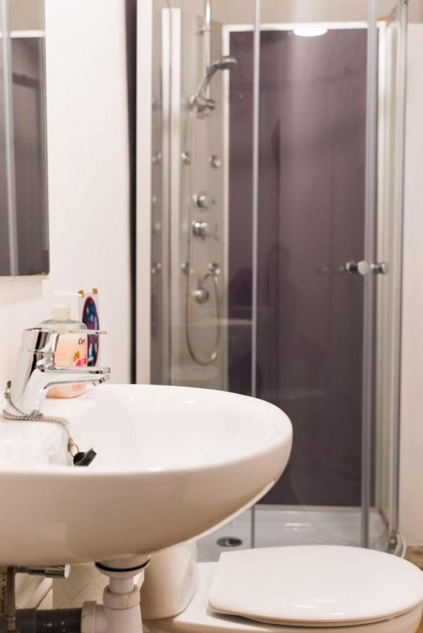 Placa Bell-lloc Bed & Breakfast Gerona